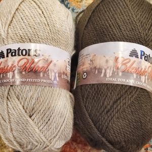 Patons Classic Wool bundle- Natural/ Olive Green